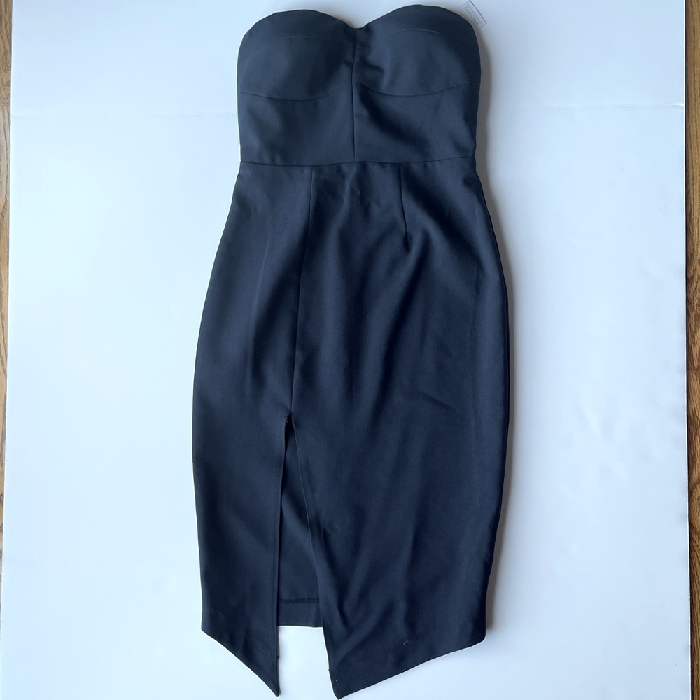 SHOWPO NAVY BLUE SWEETHEART NECKLINE DRESS W/ SLIT